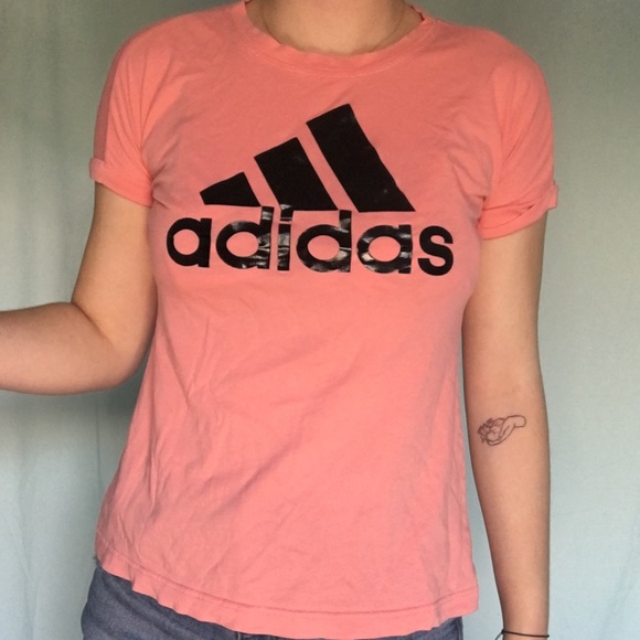 Pink adidas tee! In great condition! - Picture 2 of 2